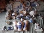 lot delftsblauw borden, vazen, figuurtjes, Antiek en Kunst, Ophalen