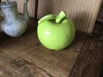 Grote groene appel in keramiek, Ophalen, Zo goed als nieuw