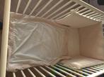 Parc lit bébé noukies, Matelas, Comme neuf, Enlèvement, 100 cm ou plus
