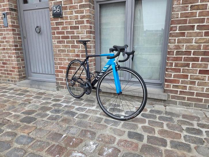 Canyon Ultimate CF SLX 8.0 - licht, strak en in topstaat!, Fietsen en Brommers, Fietsen | Racefietsen, Zo goed als nieuw, Ophalen