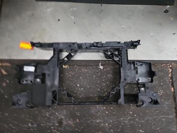 Frontpaneel van een Renault Megane beschikbaar voor biedingen