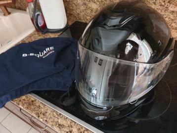 Motor of scooterhelm beschikbaar voor biedingen