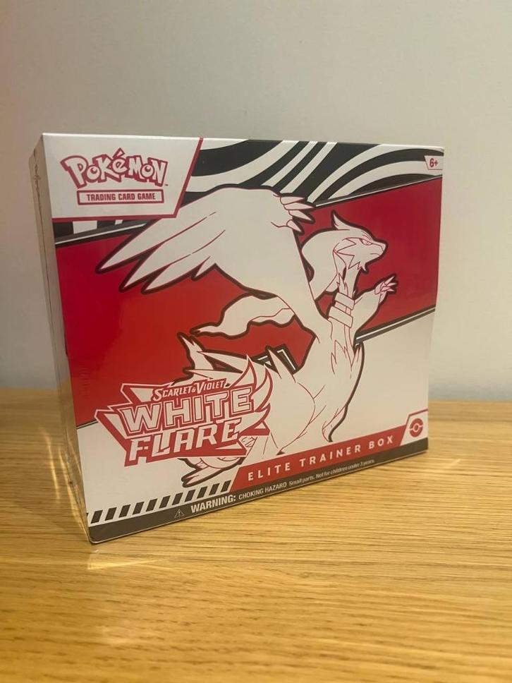 Pokemon Coffret Dresseur d'Élite Flamme Blanche ETB - Scellé, Hobby & Loisirs créatifs, Jeux de cartes à collectionner | Pokémon