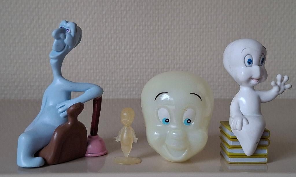 Casper/Stretch 1994 + Casper 1995 + Mini Casper (Glow  Dark), Collections, Jouets miniatures, Comme neuf, Enlèvement ou Envoi