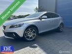Volvo V40 / Cross Country 2.0 / T3 / Ocean Race, Automaat, 1498 cc, Zwart, Leder