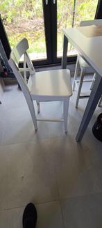 Hoog tafeltje met stoelen, 50 tot 100 cm, Gebruikt, Vier personen, Overige houtsoorten