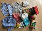 Babyspeelgoed, babydoekjes en wat kleding in pakket, Kinderen en Baby's, Ophalen of Verzenden, Zo goed als nieuw, Overige typen