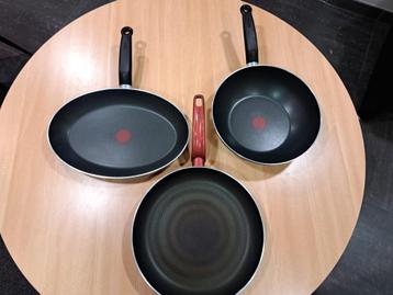 Set van 3 Tefal pannen beschikbaar voor biedingen