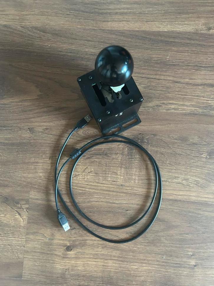 USB Versnellingsbak PC 8 versnellingen (7+R), Games en Spelcomputers, Games | Pc, Zo goed als nieuw, Simulatie, Virtual Reality