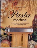 De Pastamachine - Gina Steer - 2004, Ophalen of Verzenden, Zo goed als nieuw