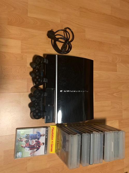 Playstation 3 met toebehoren, Games en Spelcomputers, Spelcomputers | Sony PlayStation 3, Gebruikt, Phat, 40 GB, Met 2 controllers