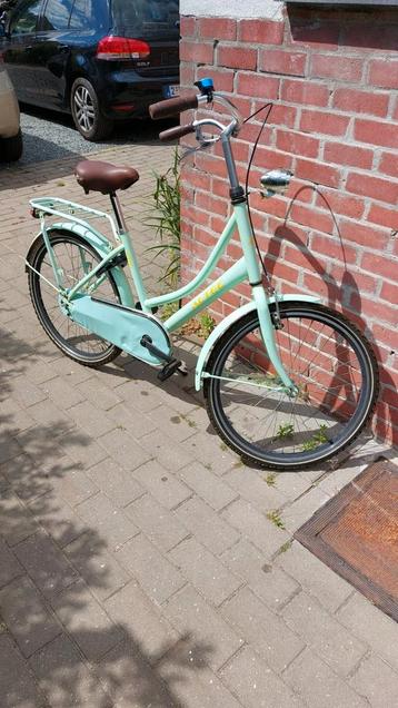 "Mooie meisjesfiets te koop beschikbaar voor biedingen