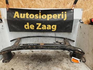 Bumperframe voor van een Kia Rio beschikbaar voor biedingen