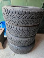 4 Bridgestone Blizzak winterbanden op stalen velgen van 15, Ophalen, Zo goed als nieuw
