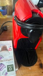 Nespresso krups machine, Afneembaar waterreservoir, Zo goed als nieuw, Espresso apparaat, Koffiepads en cups