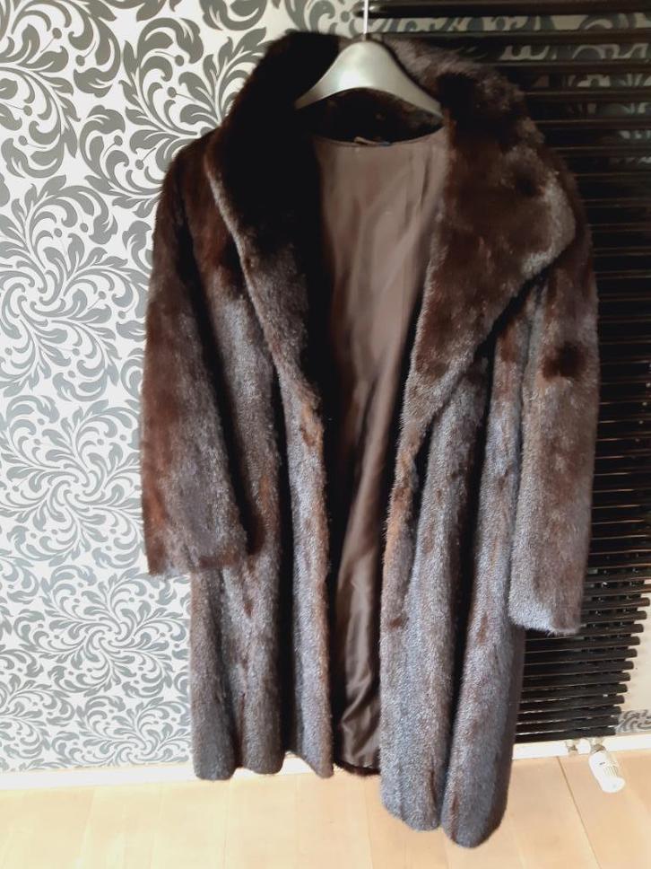 Vintage Belgische bontmantel Bouckaert (Meulebeke/Wijnegem), Kleding | Dames, Jassen | Winter, Gedragen, Zwart, Ophalen of Verzenden