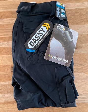 Pantalon Dassy Matrix taille 42 black neuf. beschikbaar voor biedingen