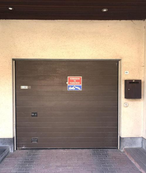2 centraal gelegen garages te Heule, Immo, Garages en Parkeerplaatsen, Provincie West-Vlaanderen