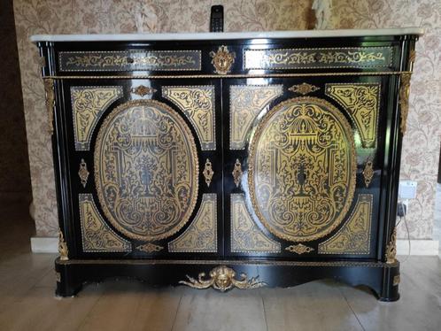 Kast met inlegwerk in goud, blad witte marmer + stoel +kader, Antiek en Kunst, Antiek | Meubels | Kasten, Ophalen