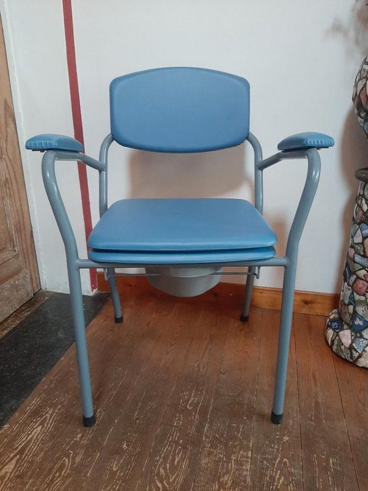 Chaise percée, Divers, Matériel Infirmier, Comme neuf, Enlèvement
