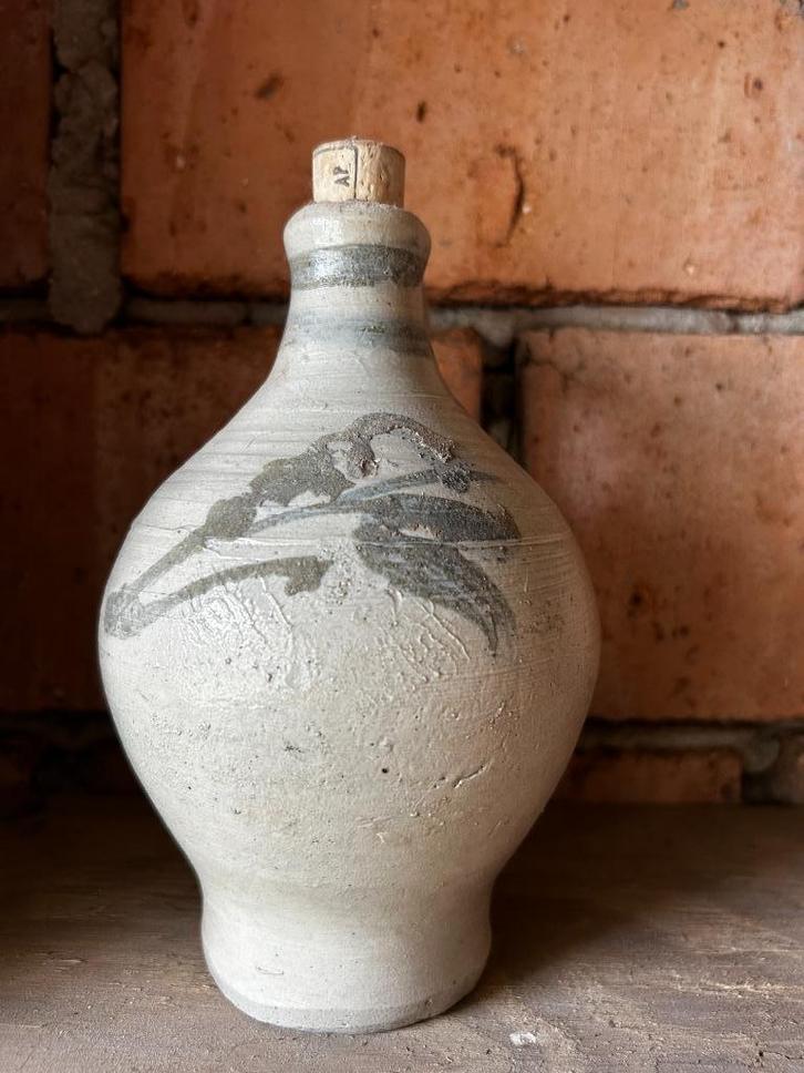 Handgemaakte steengoed kruik, aardewerk (19 cm), Antiek en Kunst, Curiosa en Brocante, Ophalen