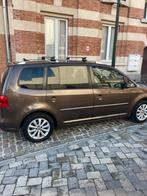 Vw touran 2011 174000km 7 places 1600 TDI, Auto's, Bruin, 7 zetels, Diesel, 5 deurs