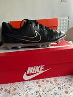 Voetbalschoenen Nike maat 34, Sport en Fitness, Voetbal, Ophalen, Gebruikt, Schoenen