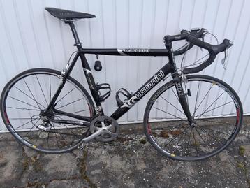 U.Scanini koersfiets beschikbaar voor biedingen