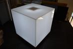 led-kubus tafel, Huis en Inrichting, Tafelonderdelen, 50 tot 100 cm, Tafelblad, Kunststof, Zo goed als nieuw
