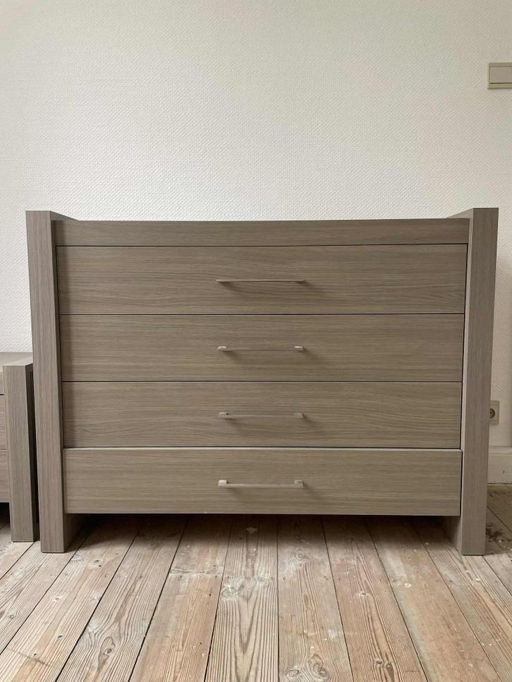 Moderne ladekast + nachtkastje in eiklook – set in topstaat, Huis en Inrichting, Kasten | Dressoirs, Gebruikt, 100 tot 150 cm