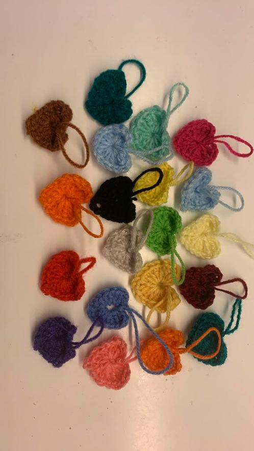 Zelf gehaakte sleutelhangers, Hobby en Vrije tijd, Breien en Haken, Zo goed als nieuw, Haken, Ophalen