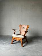 Brutalist houten lounge chair, Huis en Inrichting, Fauteuils, Ophalen, Zo goed als nieuw