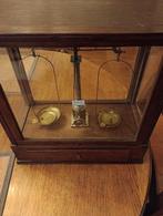 Ancienne balance de pharmacie