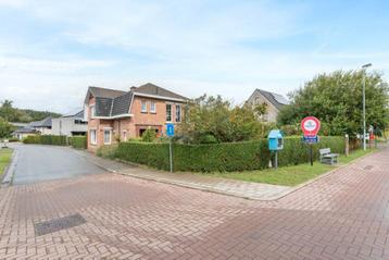 Huis te koop in Oostkamp, 3 slpks disponible aux enchères