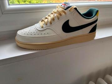 Nieuwe Nike sneakers 43 - 9.5 nooit gedragen  beschikbaar voor biedingen