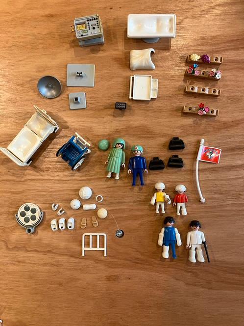 Vintage playmobil thema ziekenhuis, Kinderen en Baby's, Speelgoed | Playmobil, Zo goed als nieuw, Ophalen of Verzenden