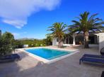 Luxe vakantievilla met zwembad Costa Dorada, Vakantie, Vakantiehuizen | Spanje, 4 of meer slaapkamers, Internet, Aan zee, Landelijk