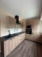 RECHTE BRUIN KEUKEN + 6 ELECTRO +GEDEMONTEERD, Huis en Inrichting, Ophalen, Zo goed als nieuw, Bruin