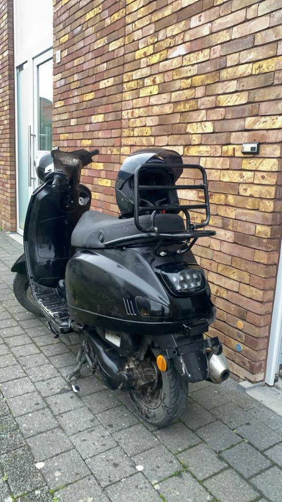 La Souris Sourini R 2024, Vélos & Vélomoteurs, Pièces de cyclomoteur | Scooters, Utilisé, Pot d'échappement, Enlèvement