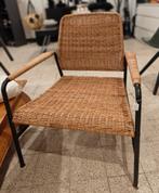 2 lage Ikea rotan stoelen, Huis en Inrichting, Ophalen, Zo goed als nieuw, Zwart, Metaal