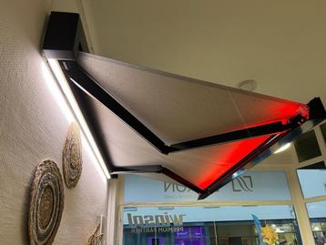 Banne solaire/Marquise Neuve avec LED - anthracite 2,5x2m