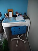 Stuva kast met boekenkast en 2 bureau’s, Huis en Inrichting, Ophalen, Zo goed als nieuw, Bureau