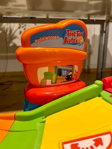 Vtech - POLITIETOREN - Toet toet auto’s beschikbaar voor biedingen