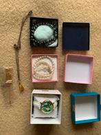 Lot de bijoux fantaisie, Handtassen en Accessoires, Horloges | Dames, Zo goed als nieuw