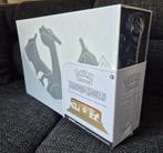 Charizard ultra premium collection, Hobby en Vrije tijd, Verzamelkaartspellen | Pokémon, Ophalen of Verzenden, Nieuw, Boosterbox