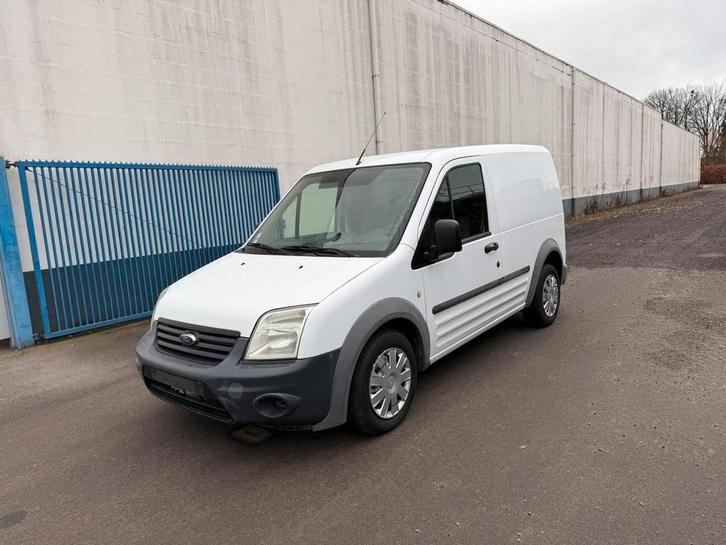 FOURGON UTILITAIRE LÉGER FORD TRANSIT CONNECT TOURNEO/1.8D/, Autos, Camionnettes & Utilitaires, Entreprise, Achat, ABS, Airbags
