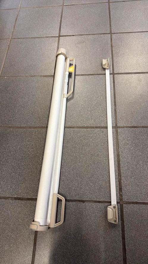 Quax compact oprolbaar rolhekje 140 cm breed in nieuwstaat, Kinderen en Baby's, Traphekjes, Zo goed als nieuw, Aluminium, Ophalen