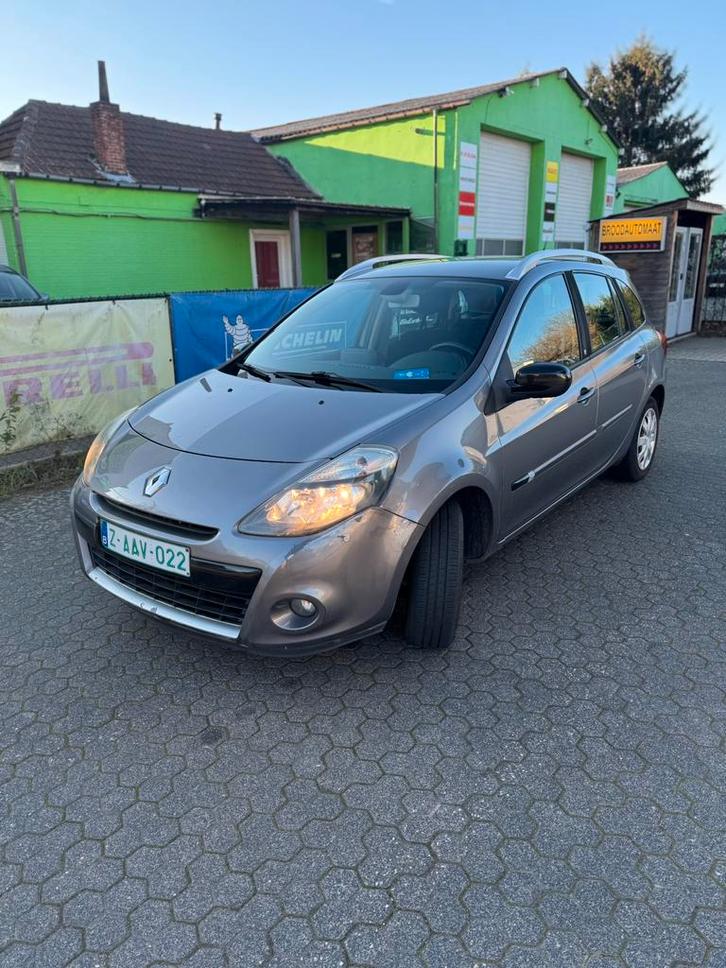 Renault clio break 1.2 benzine Airco blanco gekeurd vvk, Auto's, Renault, Bedrijf, Clio, ABS, Airbags, Airconditioning, Centrale vergrendeling