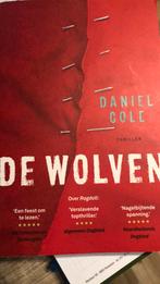 Daniel Cole - De wolven (Special Mediahuis), Ophalen of Verzenden, Daniel Cole