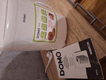 Domo broodbakmachine beschikbaar voor biedingen
